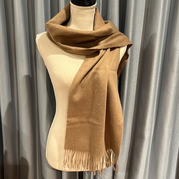 Club Room Accessories - Club Room Luxurious 100% Cashmere Fringed Tan or Camel Colored Scarf 60" x 12"